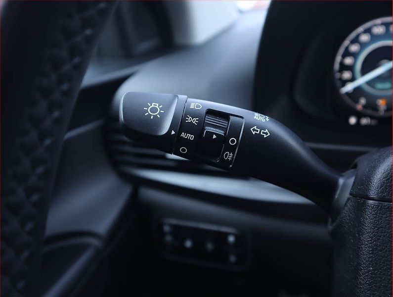 Hyundai Bayon (2021) 1.0 T-GDI, Serv.kniha - fotka 21 z 21