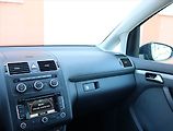 Volkswagen Touran (2013) 1.6 TDI, Automat, Navi - náhled 8
