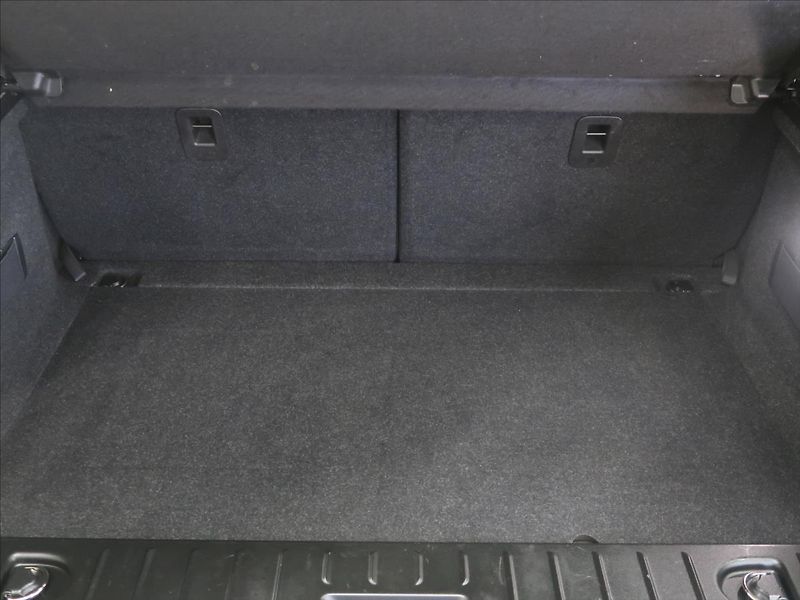 BMW i3 0,7 REX 60AH 125KW - fotka 8 z 32