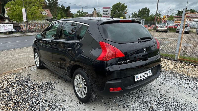 Peugeot 3008 (2010) 2.0HDi 110kW*Premium*Alu*Pano* - fotka 6 z 24