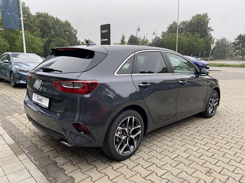 Kia Ceed (2025) TOP +Bussines 
