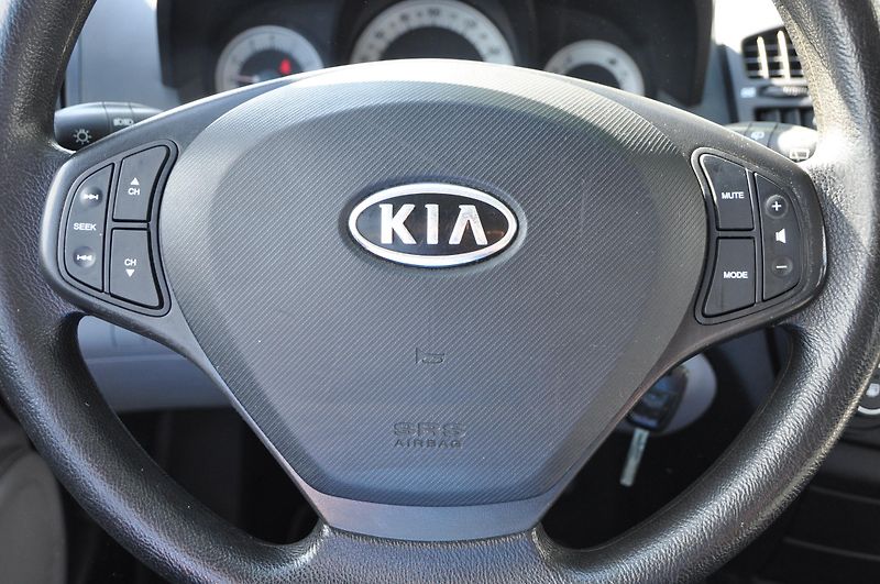 Kia Ceed 1.4i 66kW 5dv. - fotka 12 z 15