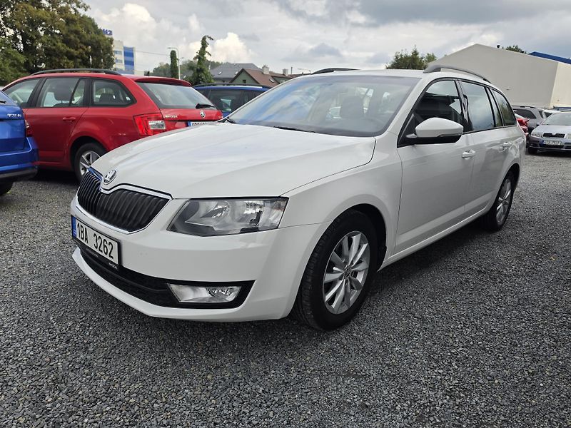 Škoda Octavia 1.6 TDI DSG.  - fotka 2 z 19