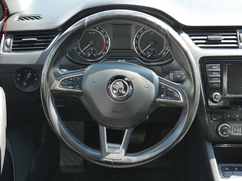 Škoda Octavia (2016) 2.0 TDi 4x4, 1.maj,ČR, Scout - fotka 22 z 26