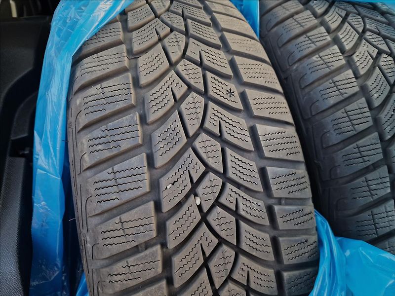 Citroën C4 1.2PureTech 96kW Feel Pack,ČR - fotka 46 z 50