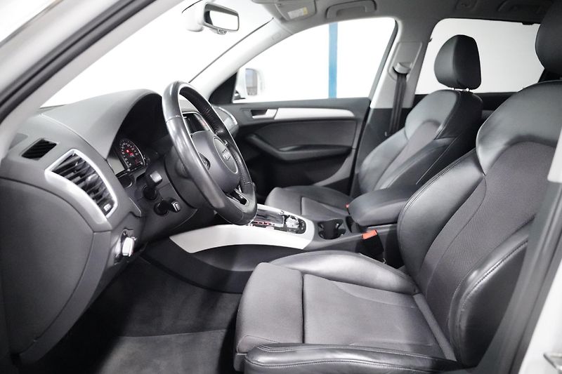 Audi Q5 - fotka 11 z 30