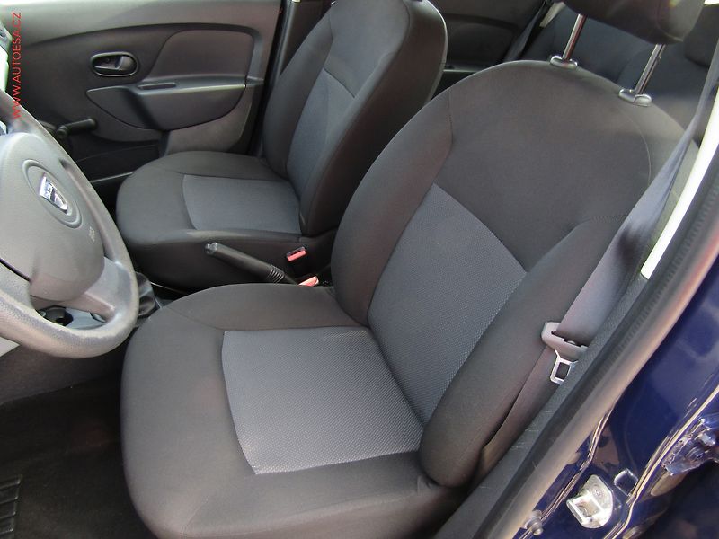 Dacia Sandero (2014) 1.2i, 1.maj,ČR - fotka 9 z 13