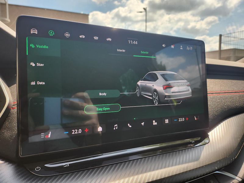 Škoda Octavia RS 2.0 TSI 195 kw DSG - fotka 21 z 28