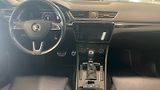 Škoda Superb (2019) kombi Laurin&Klement 2.0TDI  2 - náhled 4