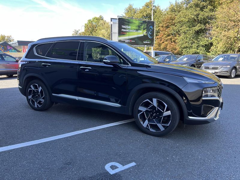 Hyundai Santa Fe 2.2 CRDi LUXURY PANORAMA 7MÍST - fotka 5 z 21