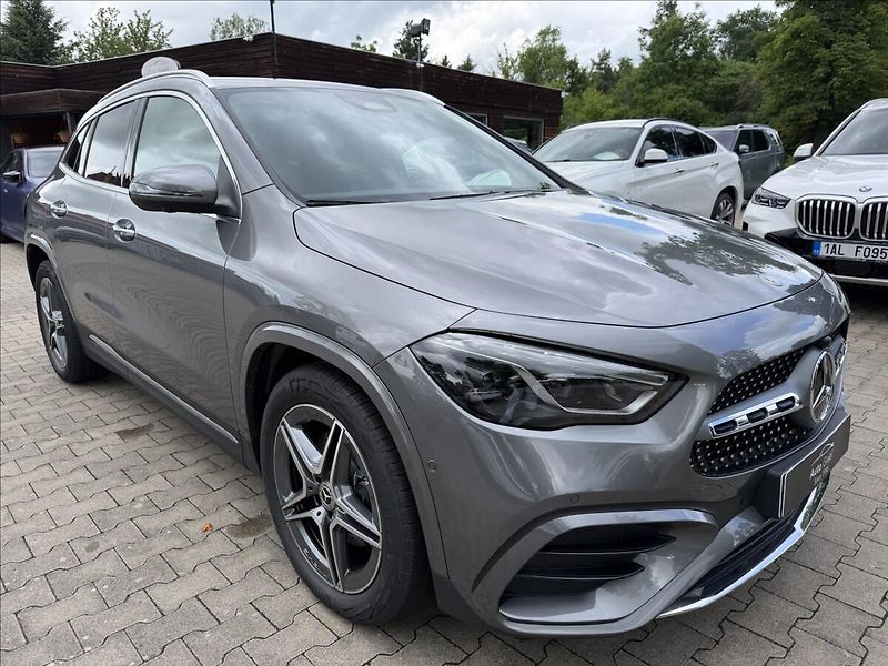 Mercedes-Benz GLA 200d AMG 4Matic - fotografie inzerátu