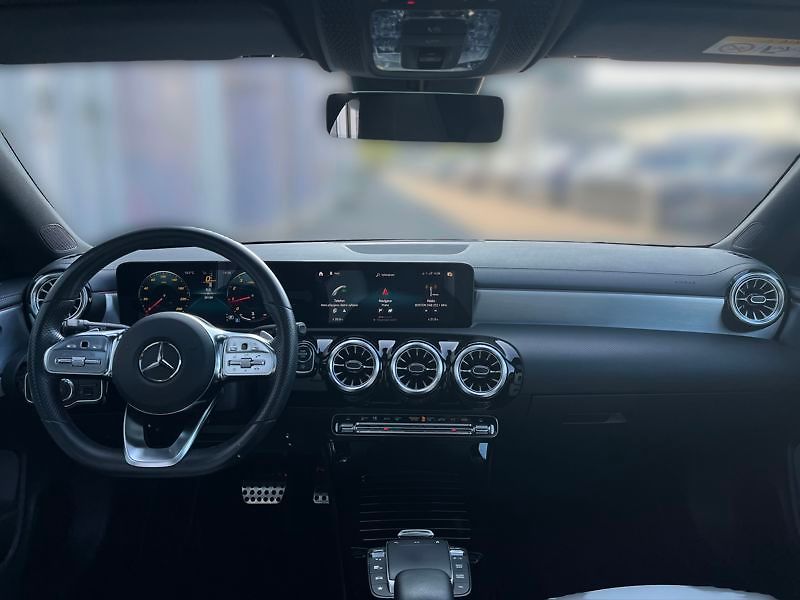 Mercedes-Benz CLA Shooting Brake 200 Shooting Br - fotka 14 z 18