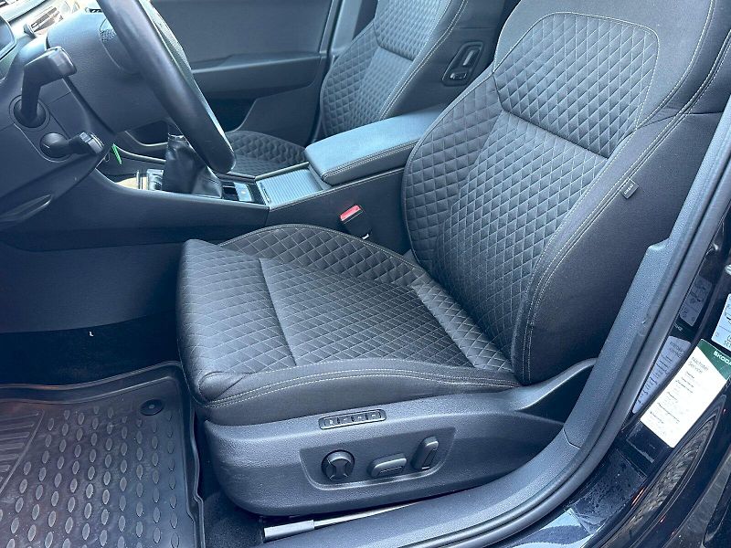 Škoda Superb (2018) Combi 2.0 TDI Style - fotka 26 z 33
