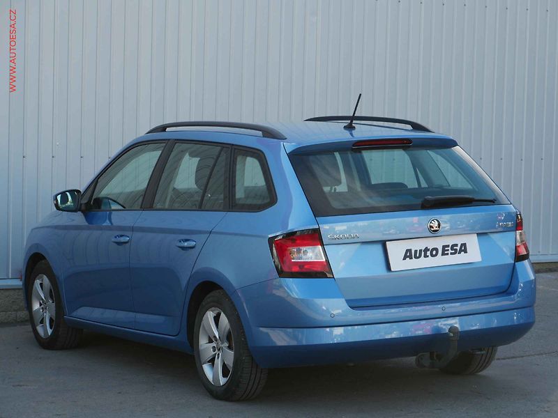 Škoda Fabia (2017) 1.2TSi, 1.maj,ČR, AC, TZ - fotka 6 z 20