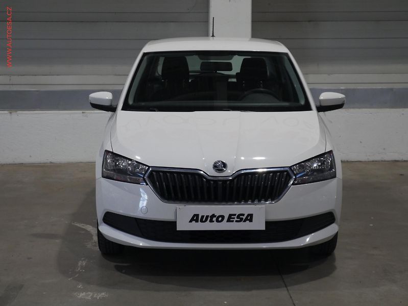Škoda Fabia (2020) 1.0i, 2.maj,ČR, Active - fotka 2 z 14