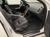 Volvo XC60 D4 AWD MOMENTUM REZERVACE - náhled 23