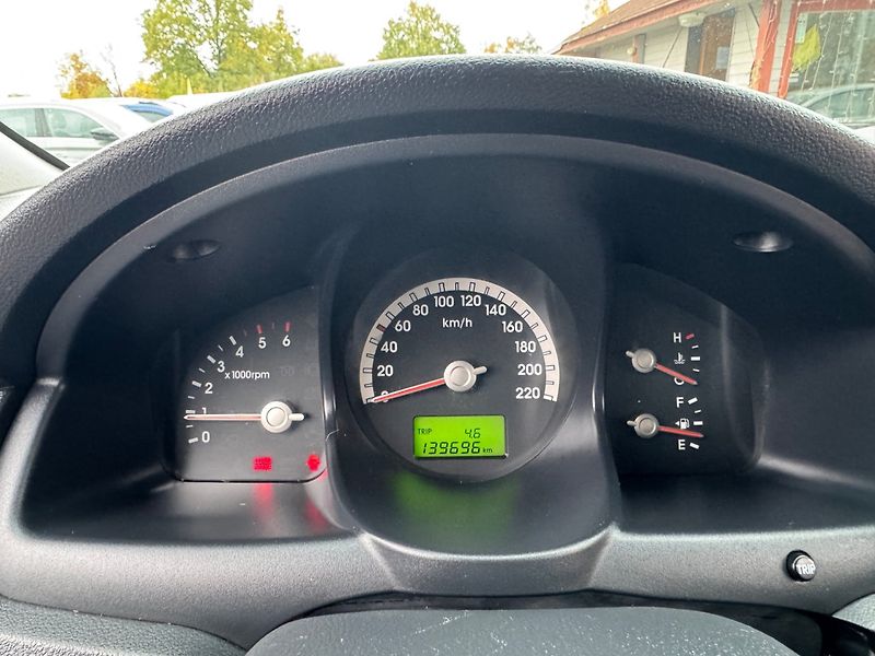 Kia Sportage (2005) 2.0 CRDi, 4WD - fotka 17 z 30