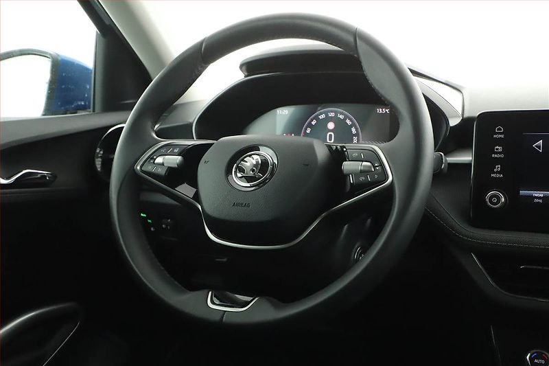 Škoda Fabia (2024) 1.0 TSI, Top Selection, FullLe - fotka 14 z 16