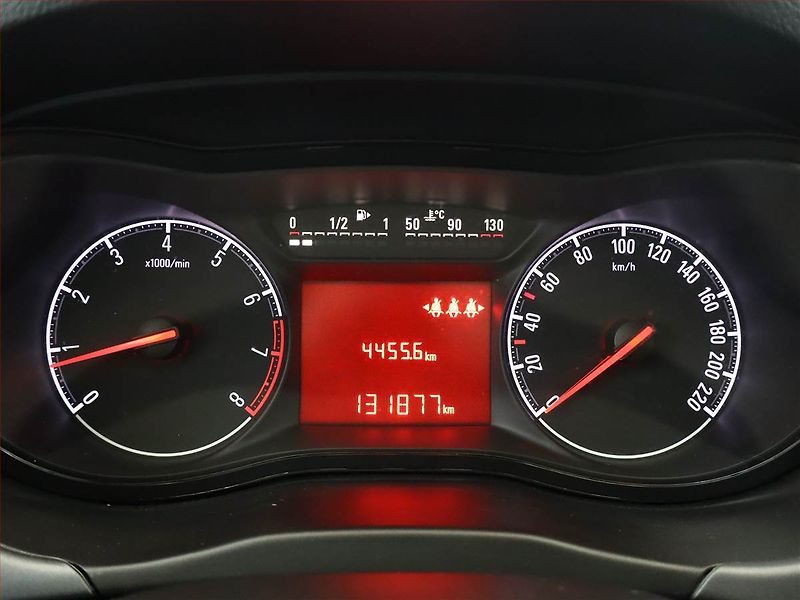 Opel Corsa (2016) 1.2, Serv.kniha - fotka 8 z 12
