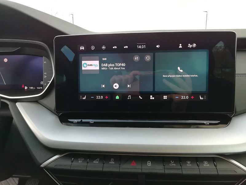 Škoda Octavia Selection 1,5 TSI 85 kW - fotka 12 z 24