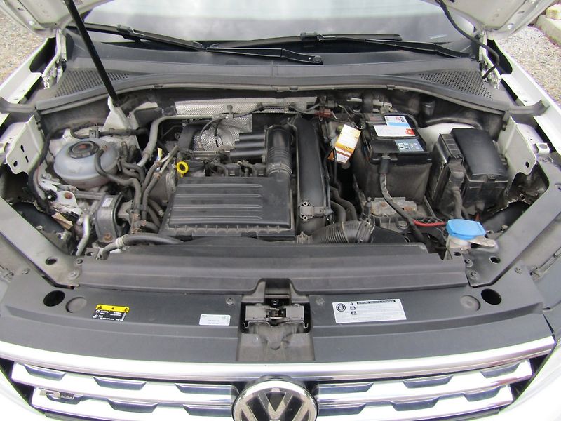 Volkswagen Tiguan (2017) 1.4 TSI 110kW DSG R-Line - fotka 38 z 43