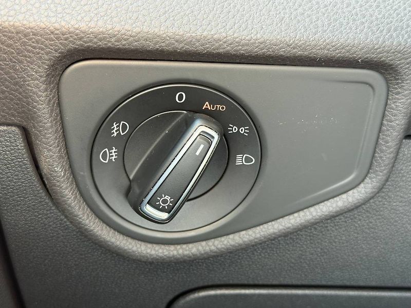 Volkswagen Touran (2021) 1.5 TSI 110 kW Comfortline 7DS - fotka 18 z 22