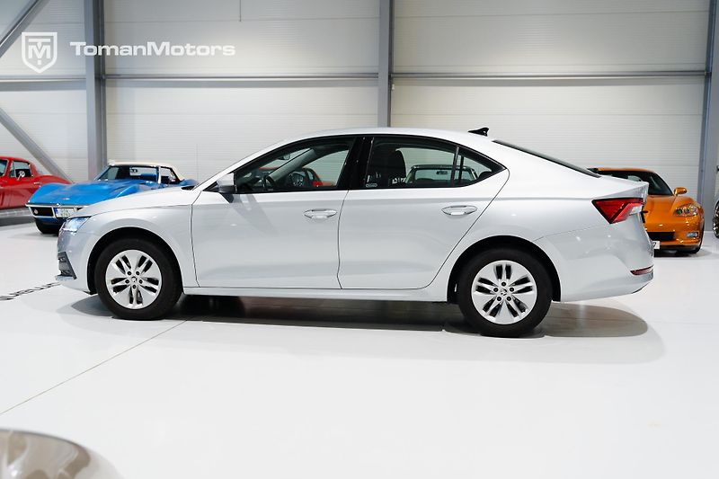 Škoda Octavia (2022) 2.0L TDI Abtion - fotka 8 z 19