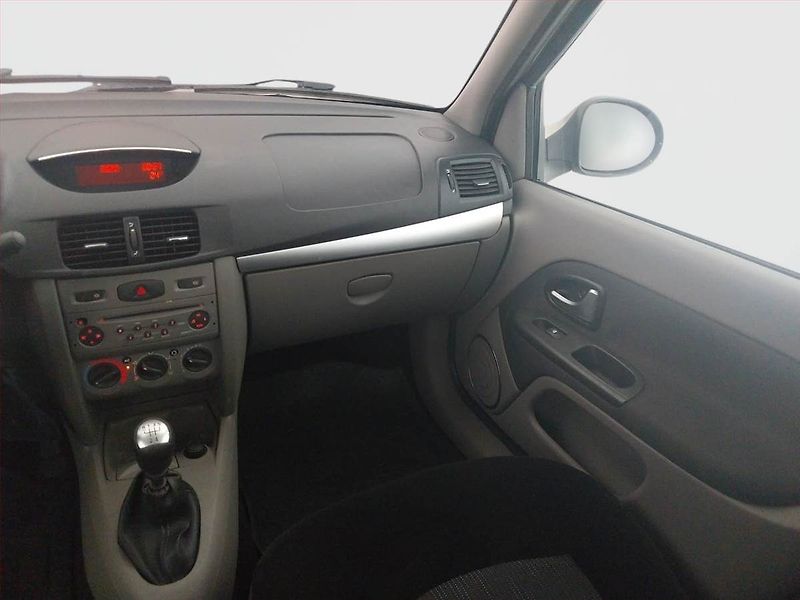 Renault Thalia (2011) 1.2 16V, po STK, jezdí výborně - fotka 8 z 14