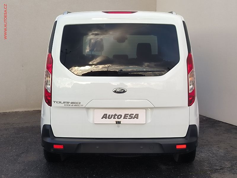 Ford Tourneo Connect (2015) 1.5 TDCi MAXi, 2.maj, Trend - fotka 5 z 20