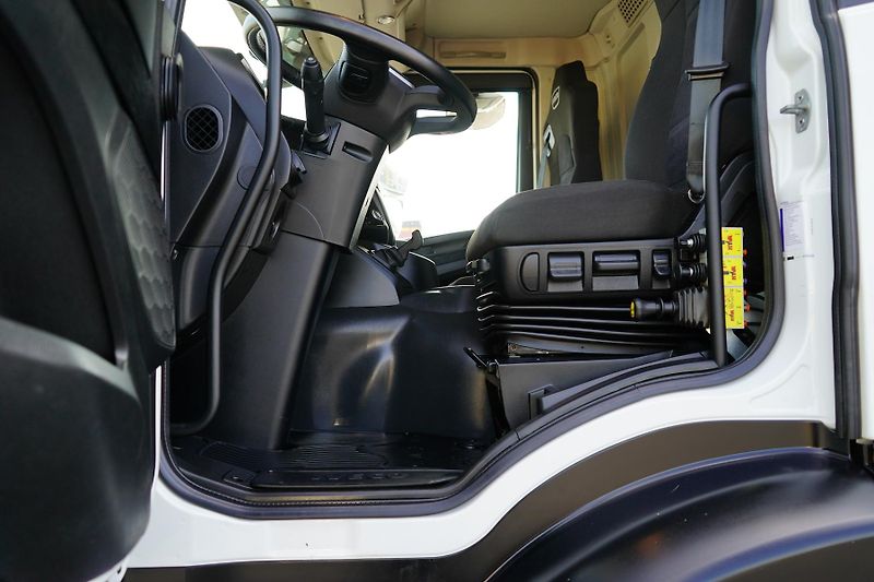 Iveco X-WAY (2024) 480 / E 6 / WYWROTKA / 6 X 4 / - fotka 40 z 51