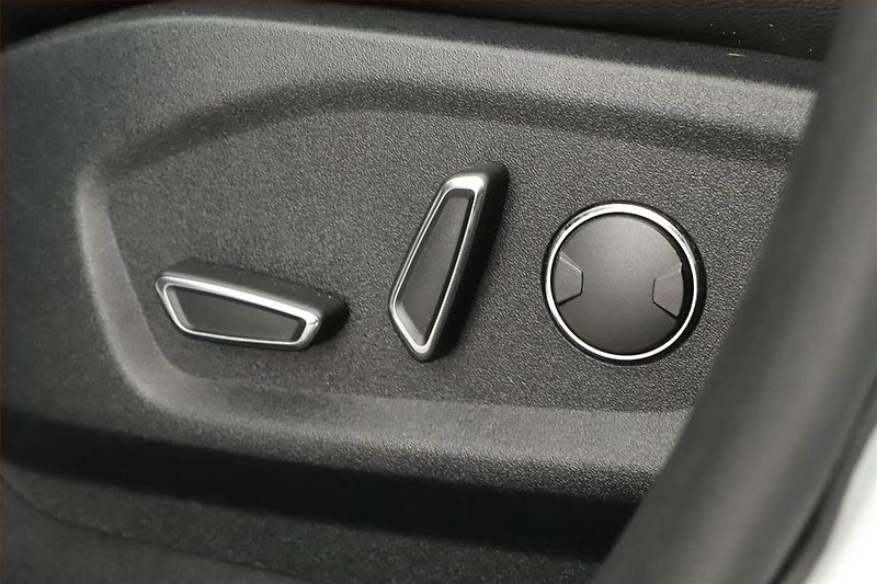 Ford S-MAX (2019) 2.0 EcoBlue, Automat, 7 míst - fotka 10 z 22