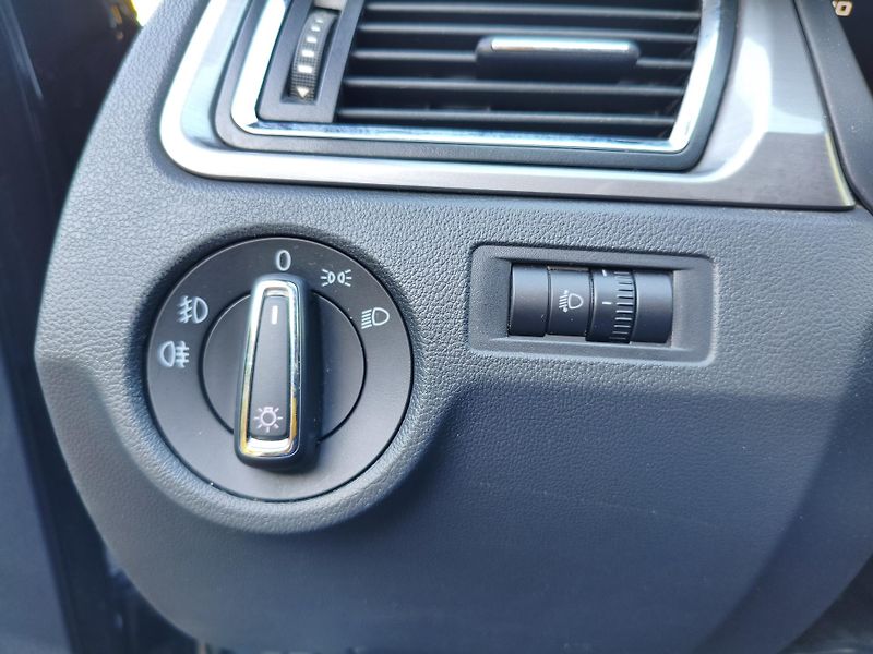 Seat Toledo (2016) 1,2 TSI 81Kw Style - fotka 23 z 32