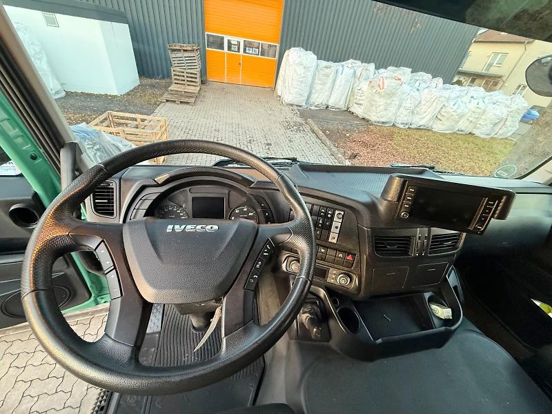Iveco X-WAY 480 6x6 BORDMATIC - fotka 16 z 17