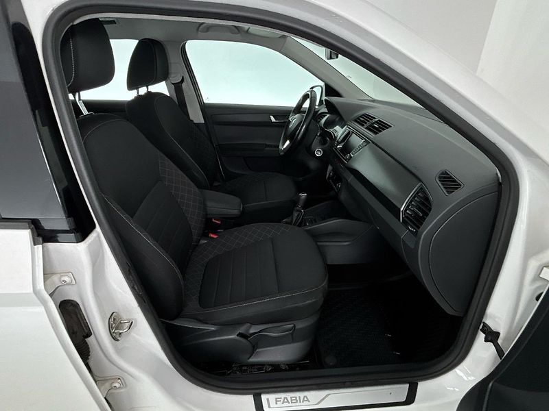 Škoda Fabia Style - fotka 9 z 29