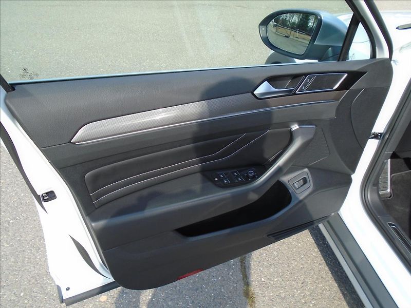 Volkswagen Passat 2,0   ALLTRACK 2.0.TDI-CR - fotka 11 z 35