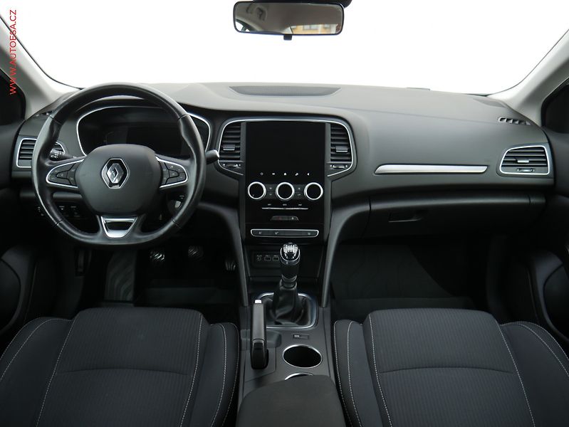 Renault Mégane (2021) 1.3 TCe, ČR - fotka 8 z 18
