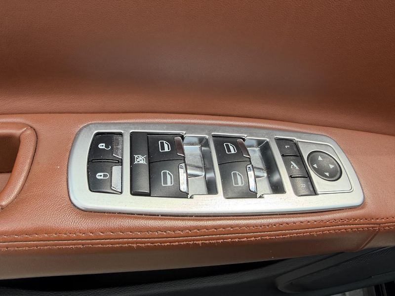 Maserati Quattroporte (2015) 3.0 V6 BUSSINES DIESEL DPH! - fotka 16 z 23
