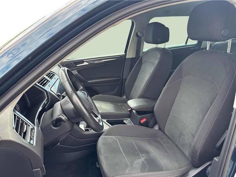 Volkswagen Tiguan 2.0TDi 110kW Elegance - fotka 27 z 30
