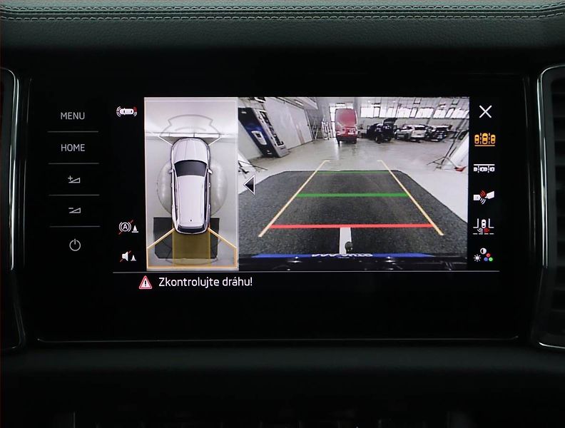 Škoda Kodiaq (2023) 1.5 TSI - fotka 15 z 16