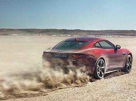 Jaguar F-Type s pohonem všech kol.