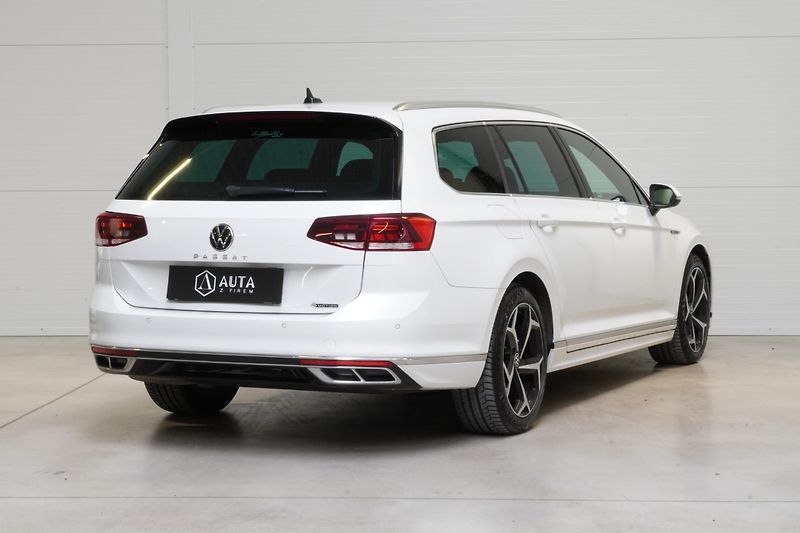 Volkswagen Passat 2.0TDI 147kW,4mot,R-LINE,tažné - fotka 6 z 31