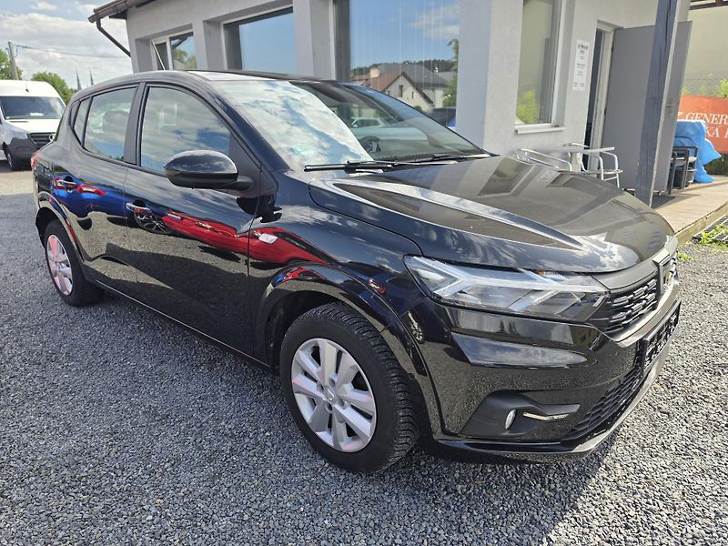 Dacia Sandero 1.0 67kw Kei Navi Kamera 6tiR - fotka 1 z 19
