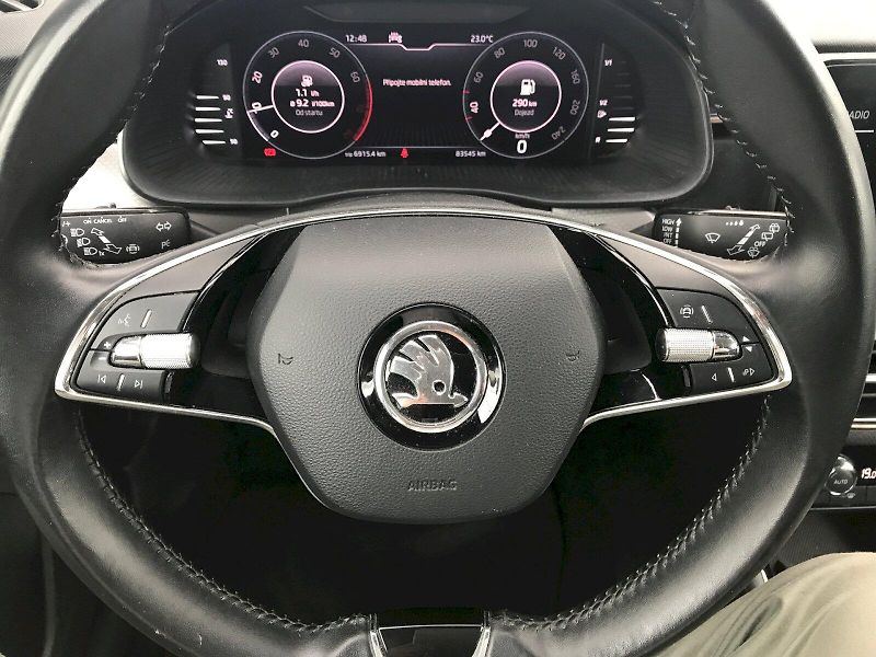 Škoda Scala (2021) STYLE Plus 1,0 TSI - fotka 9 z 29
