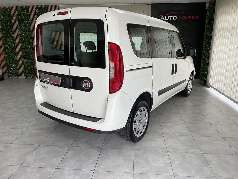 Fiat Dobló 1.6 MJT ČR AC DPH SERVISKA - fotka 11 z 21