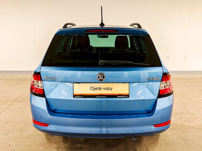 Škoda Fabia (2019) Combi 1.0 MPI 55 kW Ambition P - fotka 26 z 28