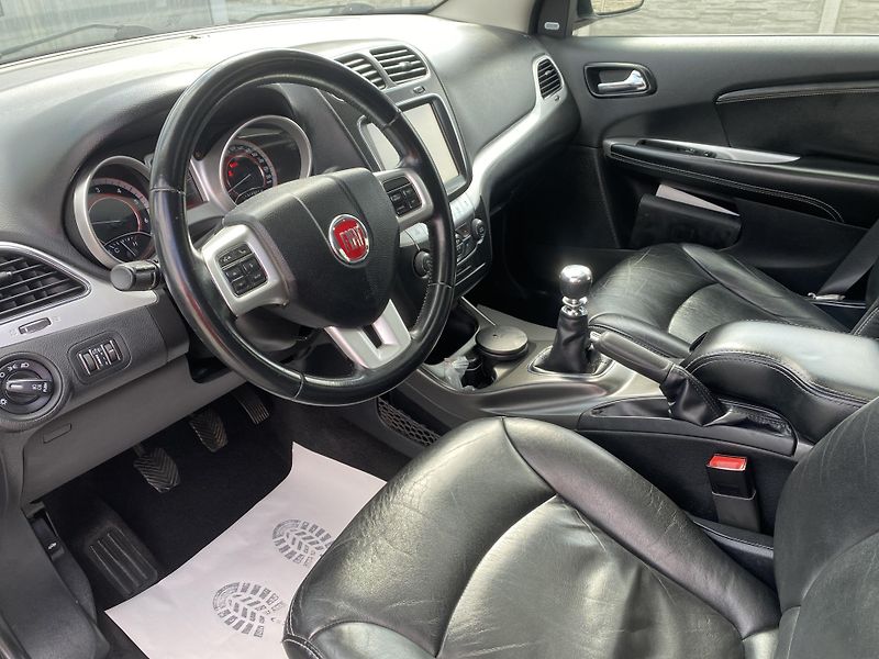 Fiat Freemont 2.0MJET 140PS MAN 7M 164000KM! - fotka 101 z 168