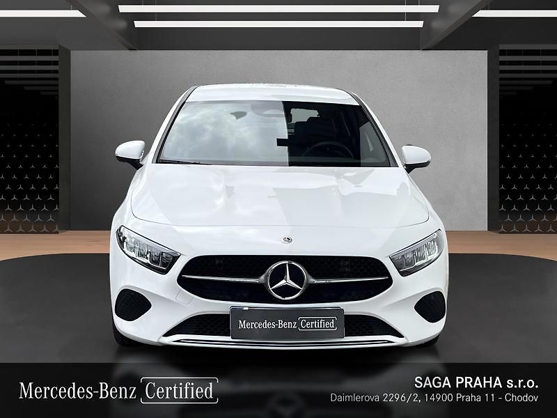 Mercedes-Benz Třídy A A-Třída 180 Progressive Editio - fotka 2 z 20
