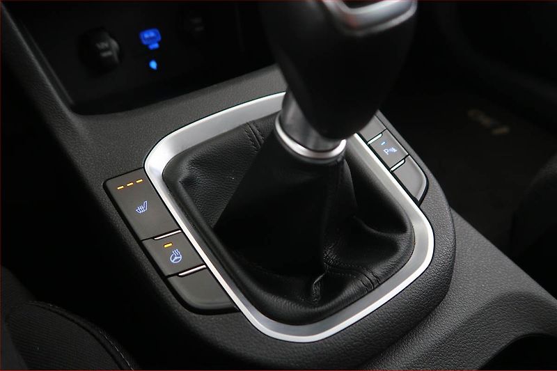 Hyundai i30 (2021) 1.6 CRDi, ČR,1.maj, Serv.kniha - fotka 17 z 17