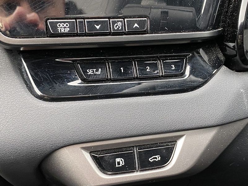 Lexus RX 450h 2.5Plug-in, ČR, Luxury, záruka - fotka 14 z 37