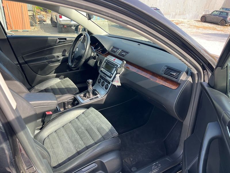Volkswagen Passat 1.4 TSi - fotka 12 z 15